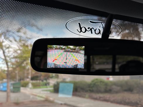 Used 2013 Ford F150 XLT w/ Luxury Equipment Group image 10