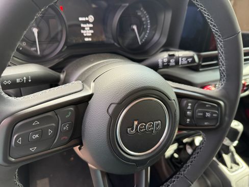 Used 2025 Jeep Wrangler Unlimited Rubicon 4xe w/ Safety Group image 14