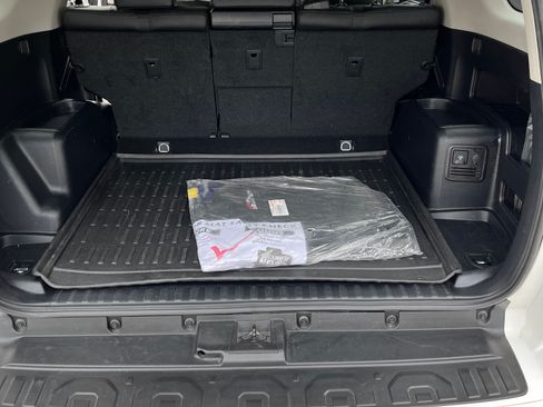 Used 2022 Toyota 4Runner TRD Sport w/ Technology Package image 6