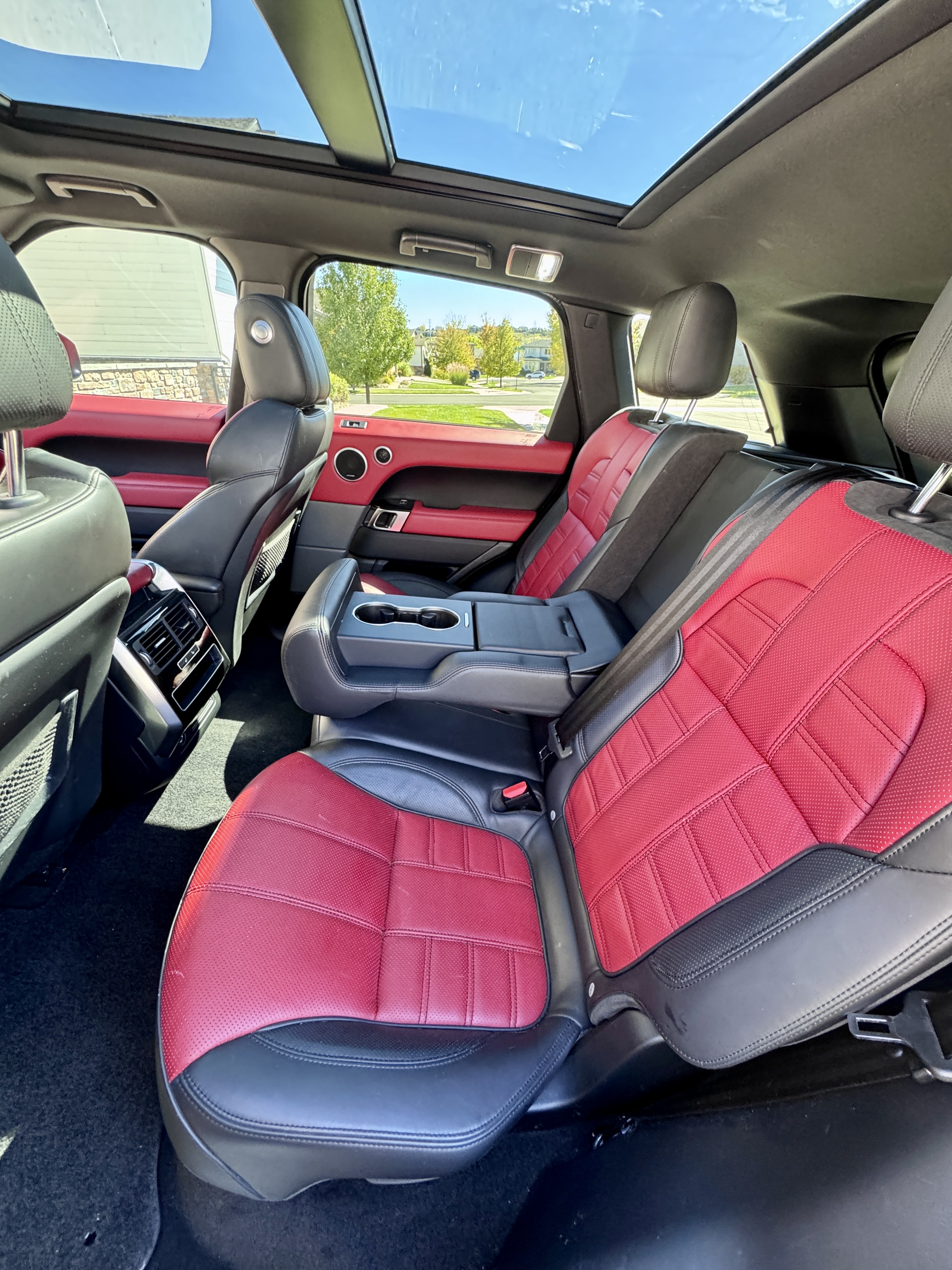 Used 2017 Land Rover Range Rover Sport HSE Dynamic AWD/4WD image 8