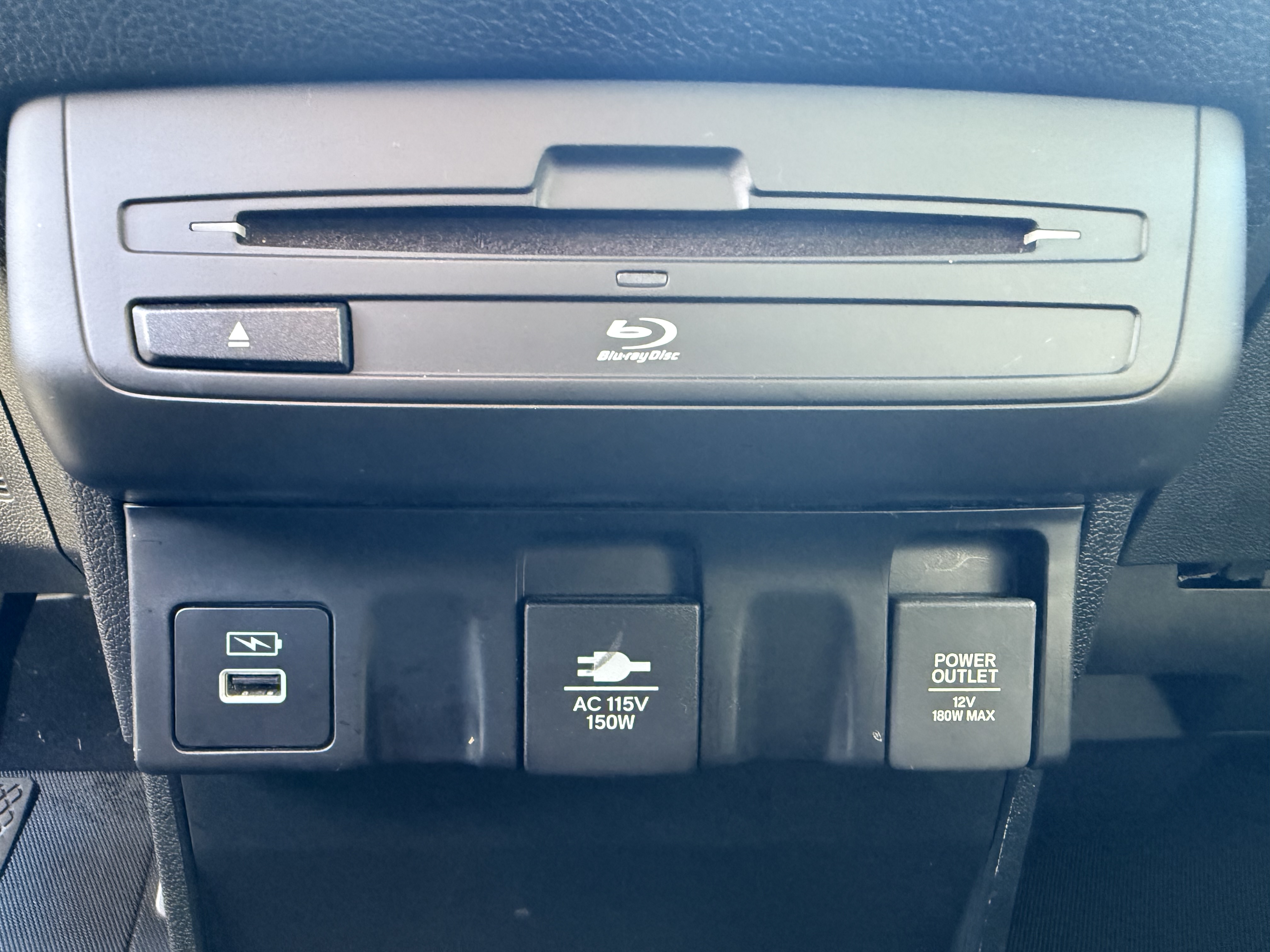 Used 2023 Honda Odyssey Elite image 12