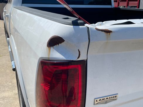 Used 2012 RAM 1500 Laramie image 6