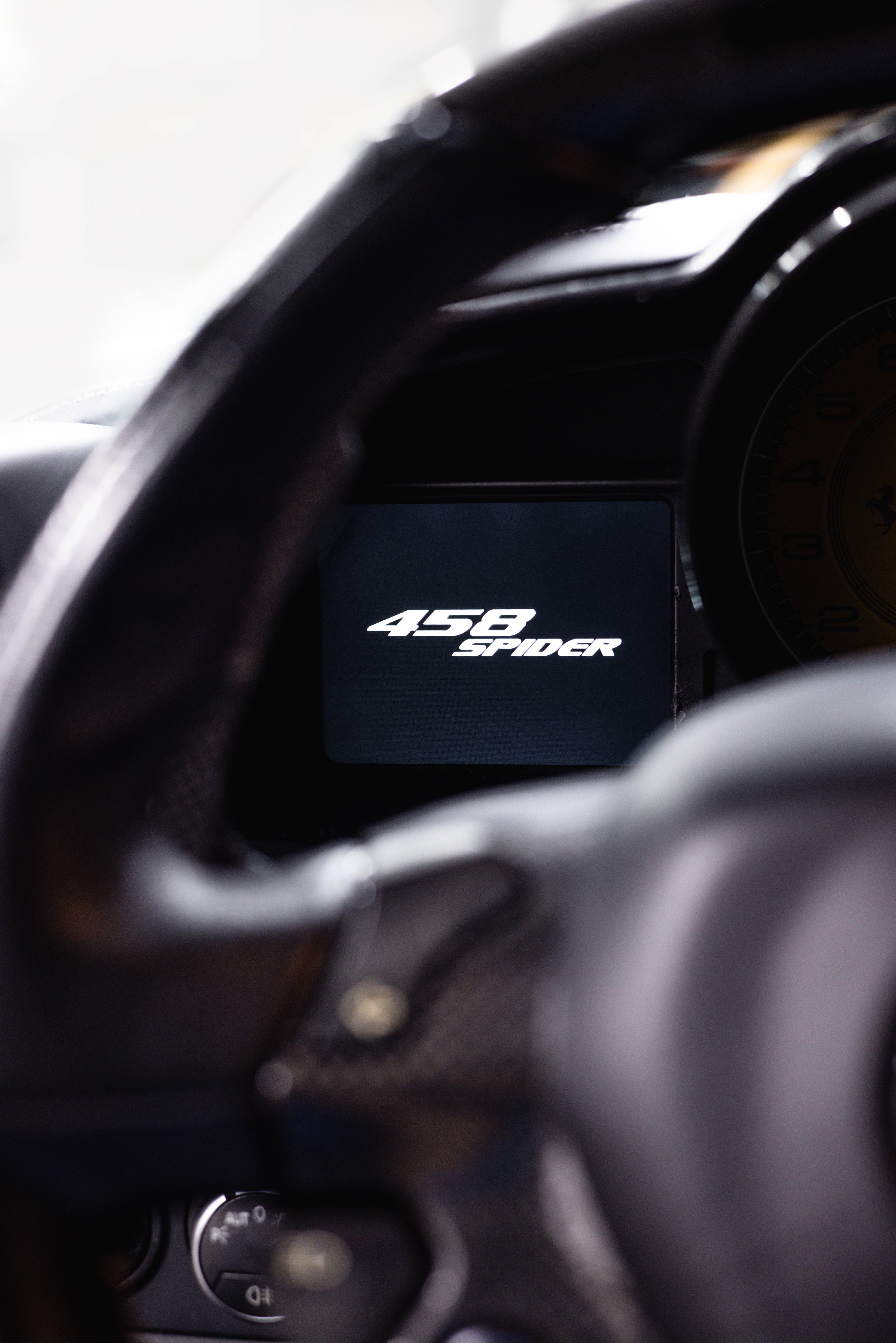 Used 2014 Ferrari 458 Spider RWD image 13