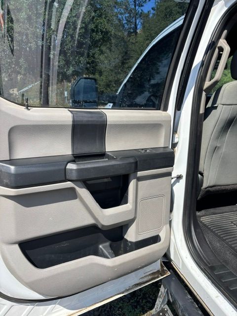 Used 2018 Ford F350 XL w/ Power Equipment Group AWD/4WD image 9