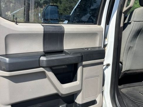 Used 2018 Ford F350 XL w/ Power Equipment Group AWD/4WD image 9