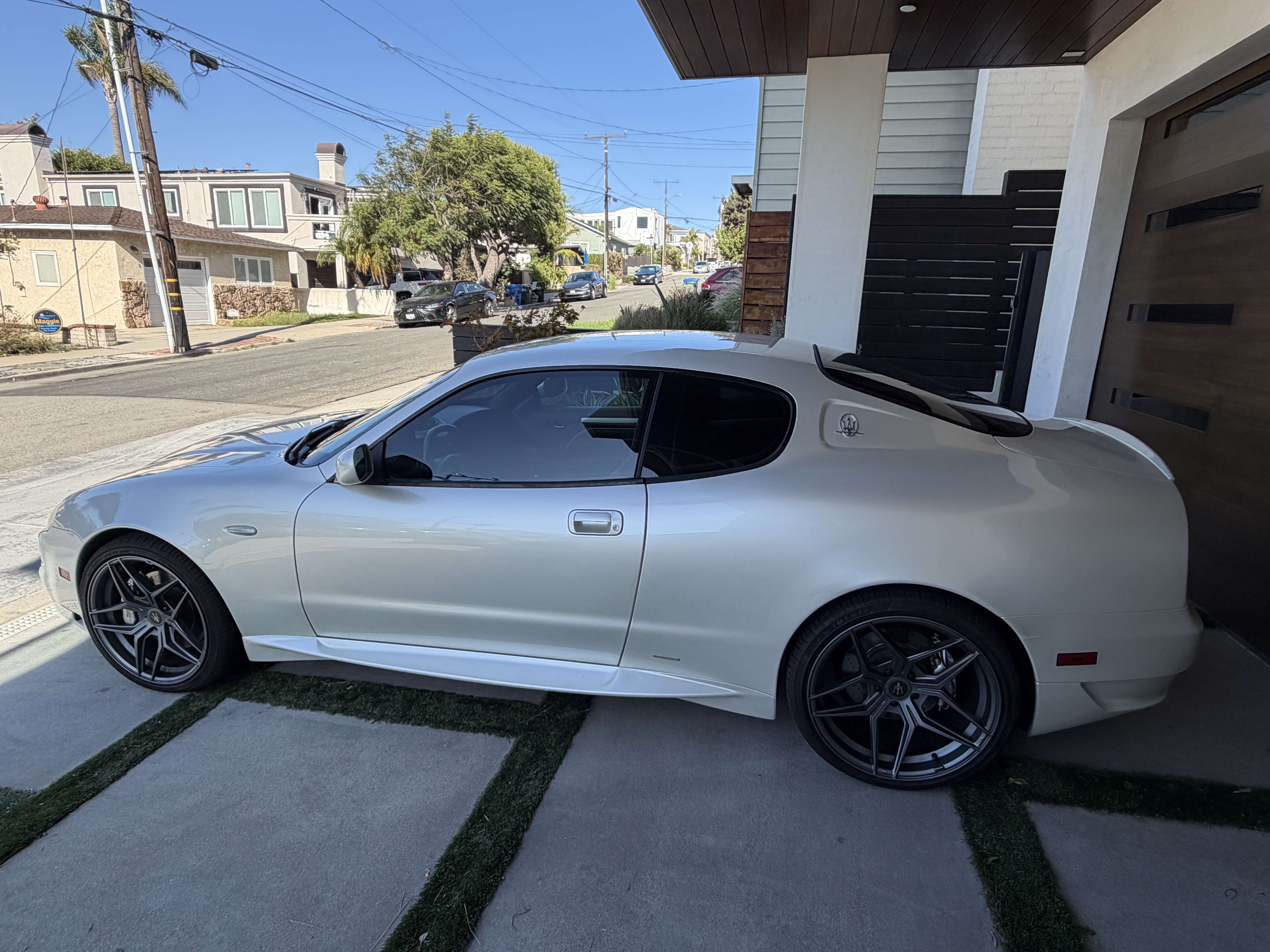 Used 2005 Maserati GranSport Coupe RWD image 5