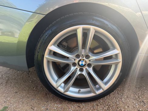 Used 2015 BMW 550i Gran Turismo RWD image 28