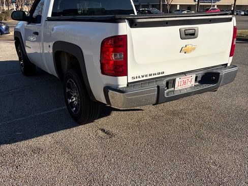 Used 2010 Chevrolet Silverado 1500 W/T image 11