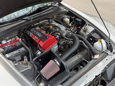 Used 2001 Honda S2000 image 21