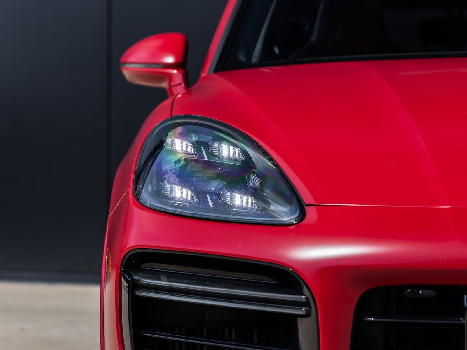 Used 2021 Porsche Cayenne Turbo AWD/4WD image 13