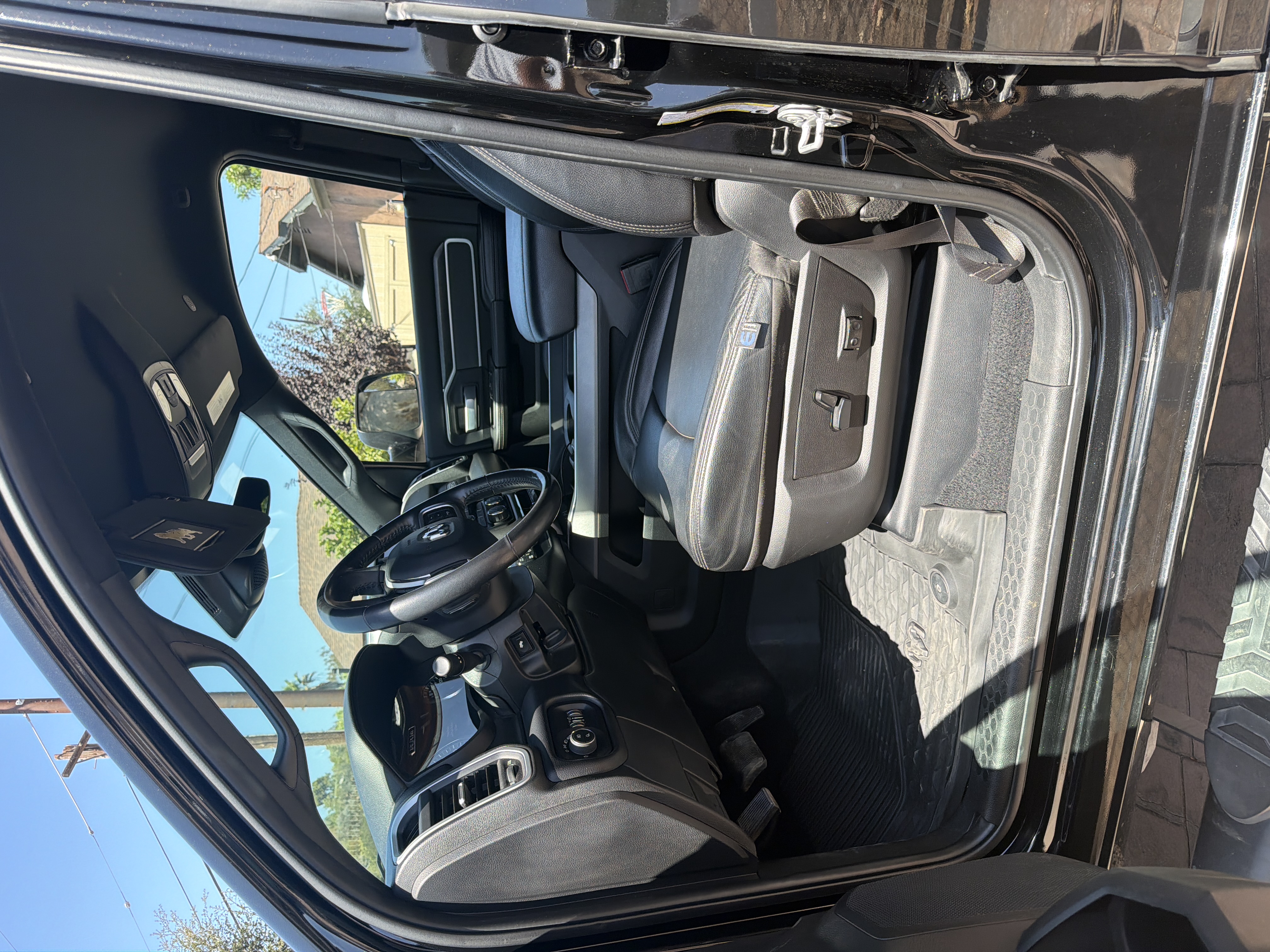Used 2020 RAM 2500 Big Horn w/ Level 2 Equipment Group AWD/4WD image 10