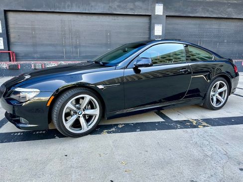 Used 2010 BMW 650i Coupe image 1