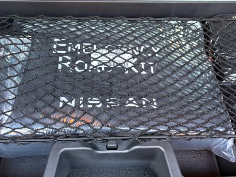 Used 2025 Nissan Altima 2.5 SR w/ SR Premium Package image 14