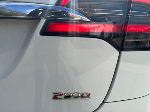 Used 2016 Tesla Model X Performance image 6