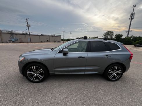 Used 2018 Volvo XC60 T5 Momentum w/ Convenience Package image 31