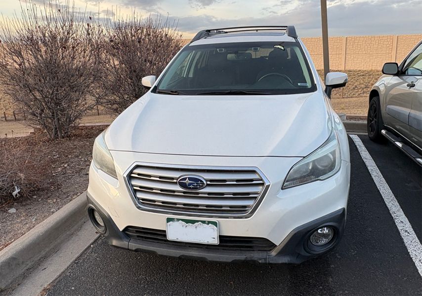 Used 2016 Subaru Outback 2.5i Premium AWD/4WD image 1