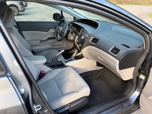 Used 2013 Honda Civic LX image 16