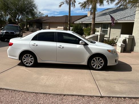 Used 2010 Toyota Corolla image 5