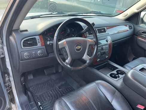 Used 2013 Chevrolet Tahoe LT image 13