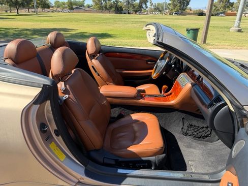 Used 2004 Lexus SC 430 Convertible RWD image 6