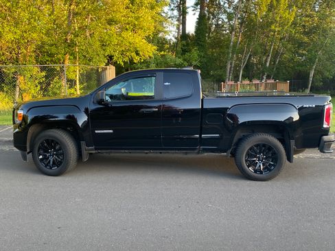 Used 2021 GMC Canyon Elevation Standard w/ Convenience Package AWD/4WD image 1