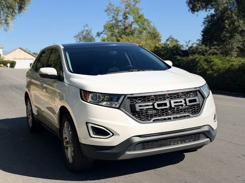 Used 2015 Ford Edge Titanium FWD image 1