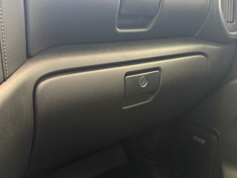 Used 2021 GMC Sierra 2500 Denali w/ Denali Ultimate Package image 18