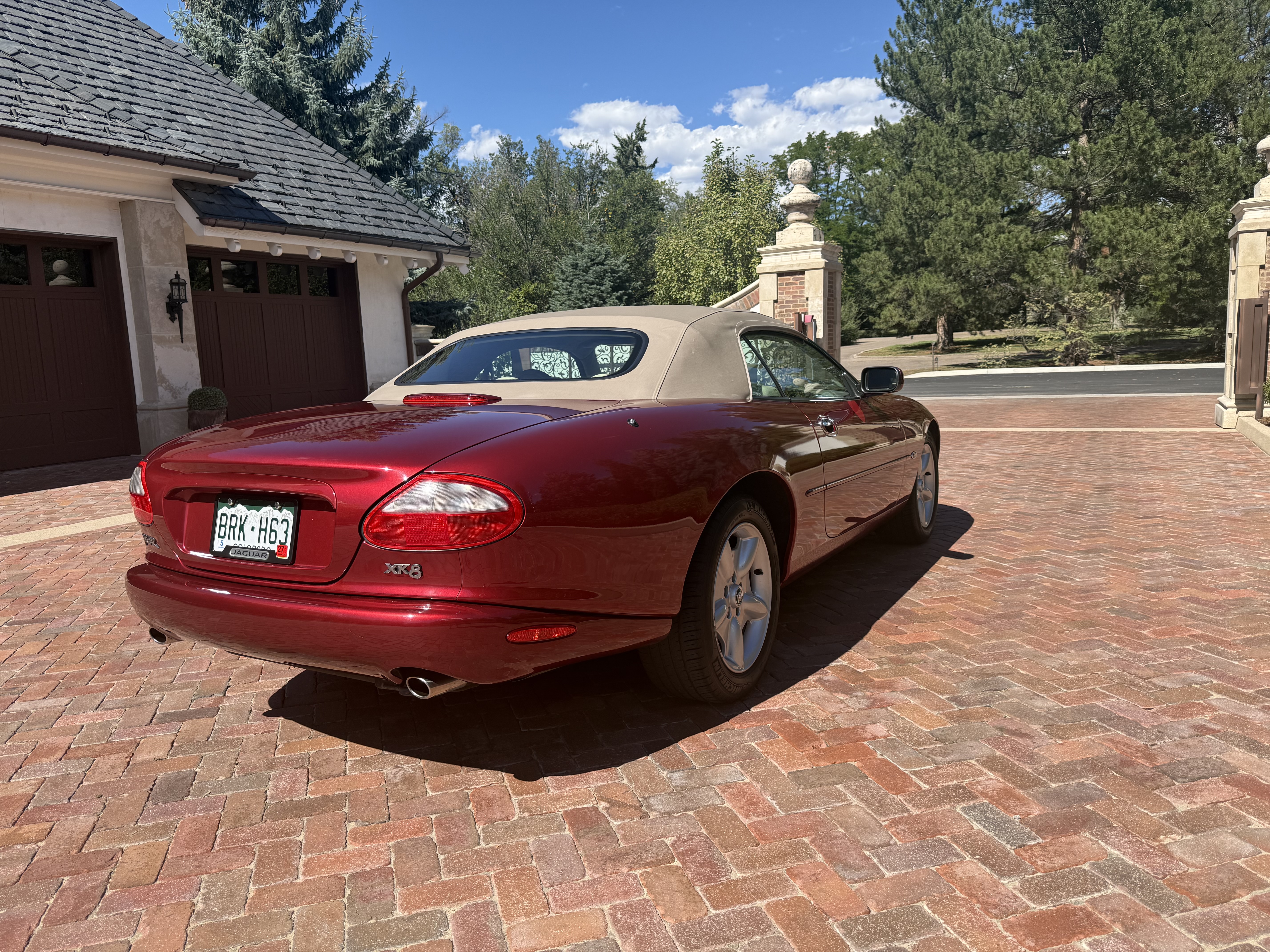 Used 1997 Jaguar XK8 Convertible RWD image 8