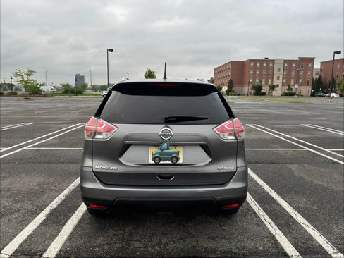 Used 2016 Nissan Rogue SV AWD/4WD image 11