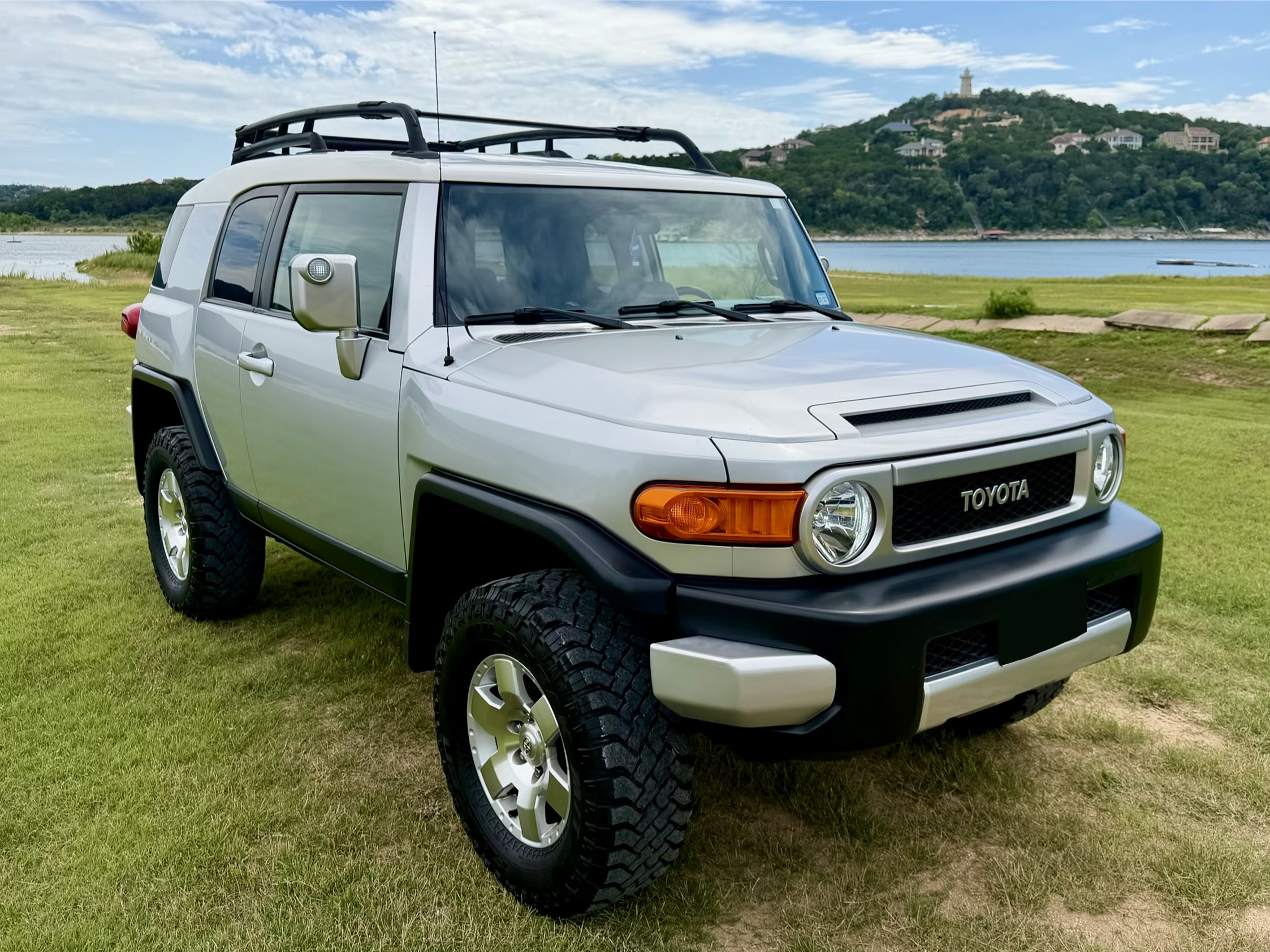 Used 2007 Toyota FJ Cruiser 4WD w/ Upgrade Pkg 2 image 1