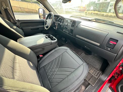 Used 2011 Chevrolet Silverado 1500 LT w/ All-Star Edition image 16