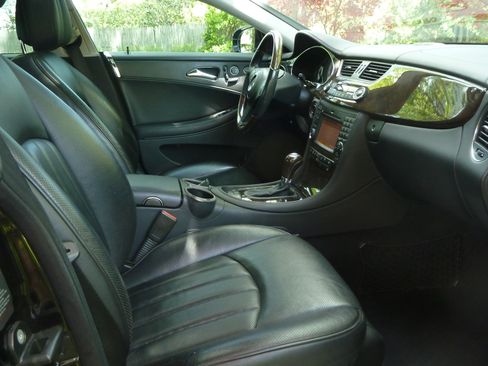 Used 2009 Mercedes-Benz CLS 550 image 20