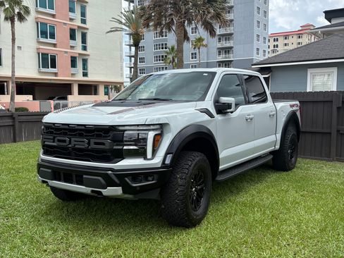 Used 2024 Ford F150 Raptor image 2