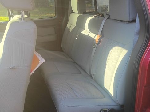 Used 2011 Ford F150 XLT w/ XLT Chrome Pkg image 13