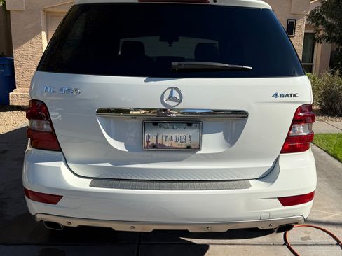 Used 2010 Mercedes-Benz ML 350 4MATIC image 5