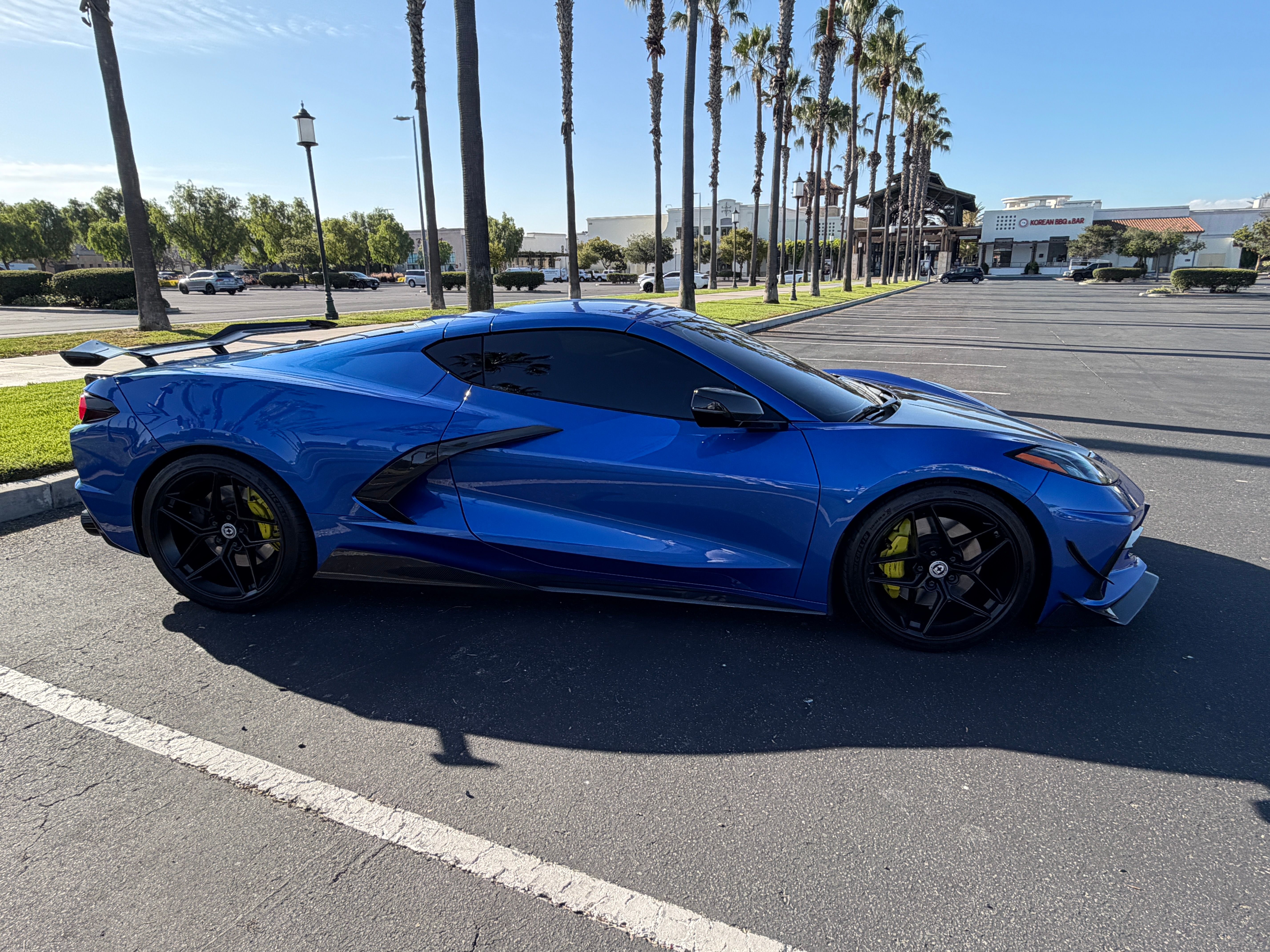 Used 2020 Chevrolet Corvette Stingray Preferred Cpe w/ 2LT Preferred Equipment Group RWD image 8