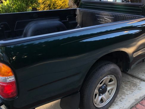 Used 2002 Toyota Tacoma 2WD Xtracab image 4