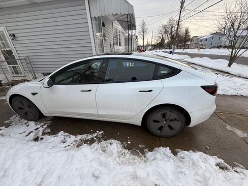 Used 2021 Tesla Model 3 Long Range image 6