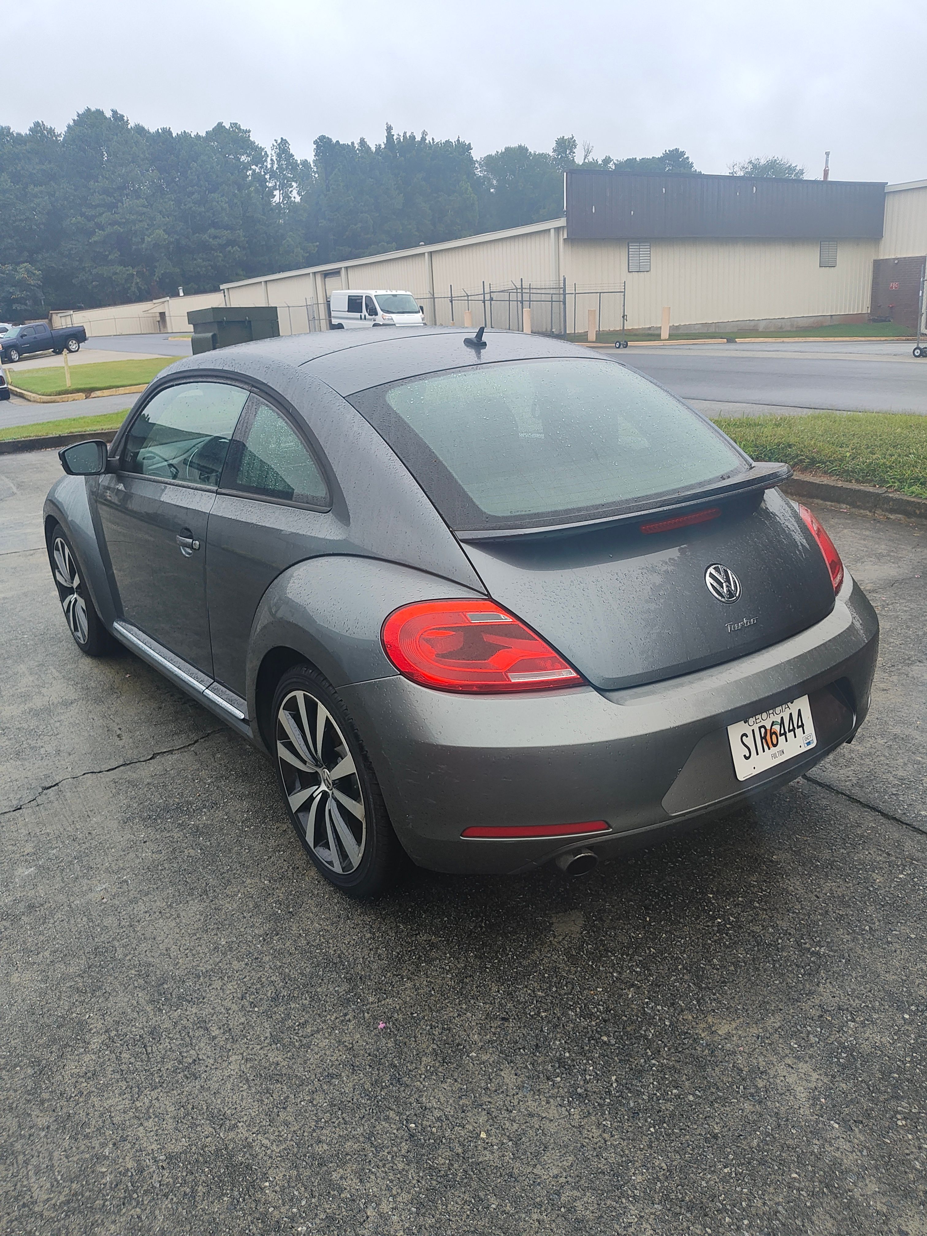 Used 2012 Volkswagen Beetle 2.0T FWD image 11