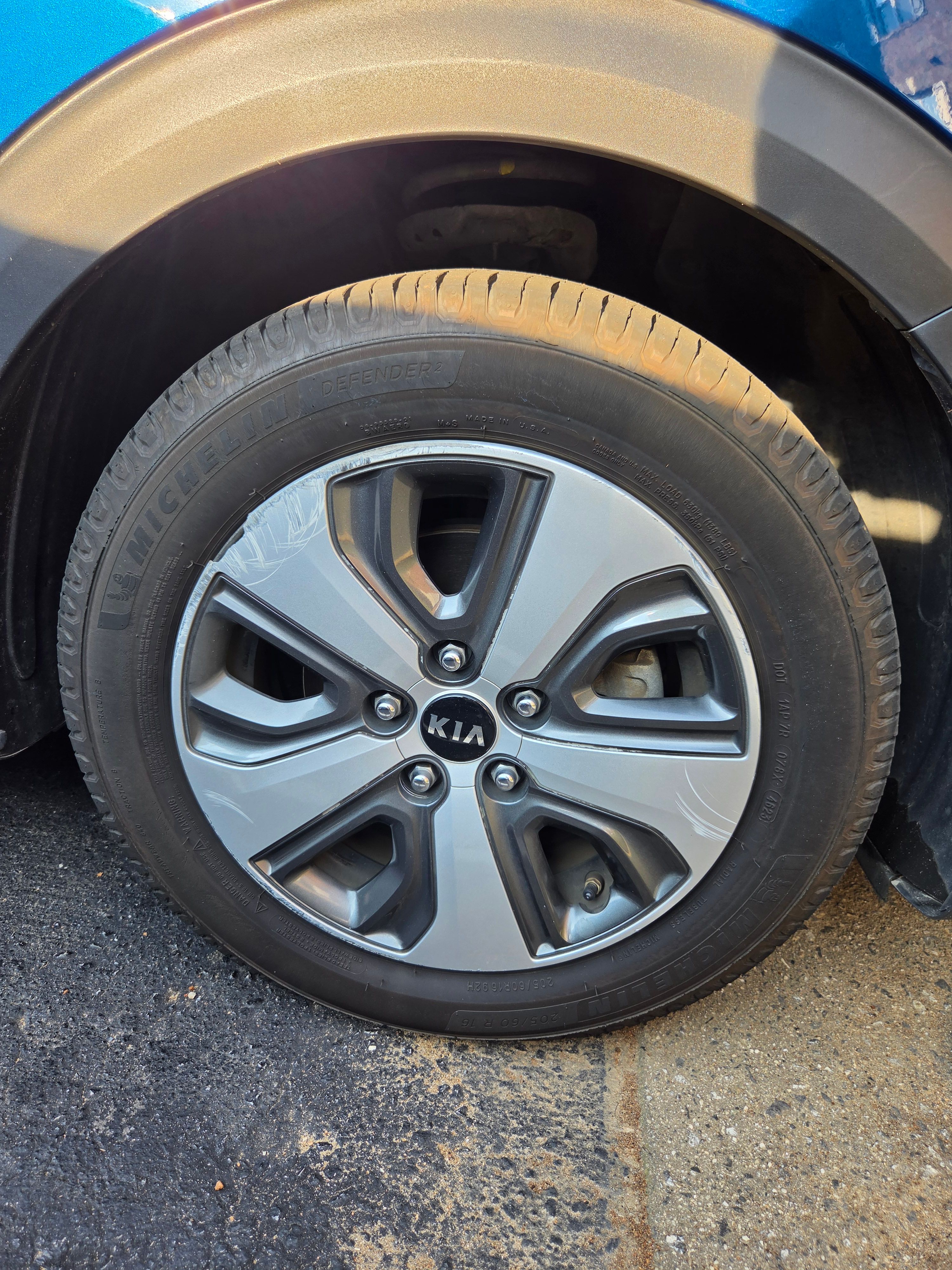 Used 2019 Kia Niro LX FWD image 15