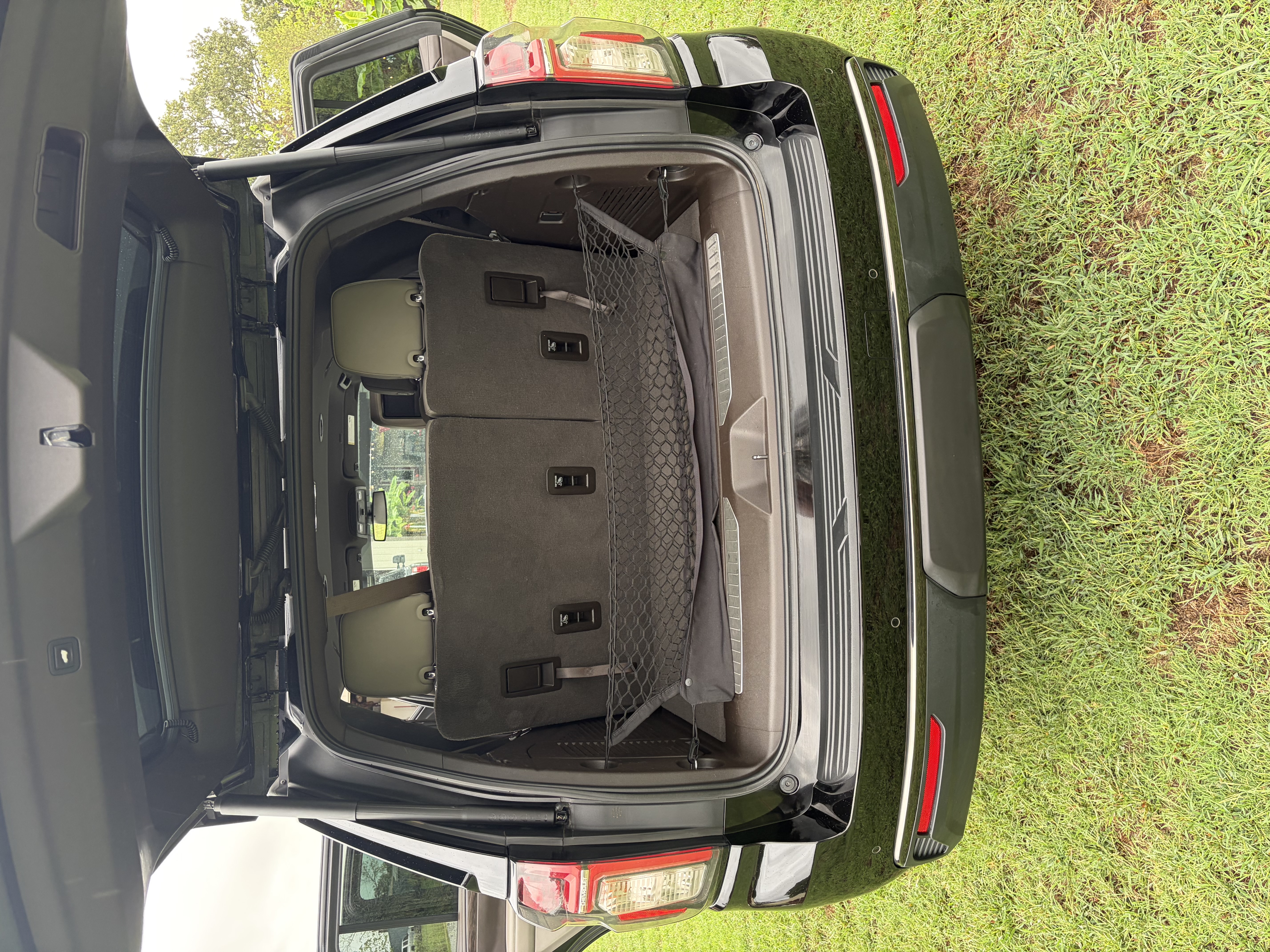 Used 2021 Chevrolet Tahoe Z71 AWD/4WD image 16