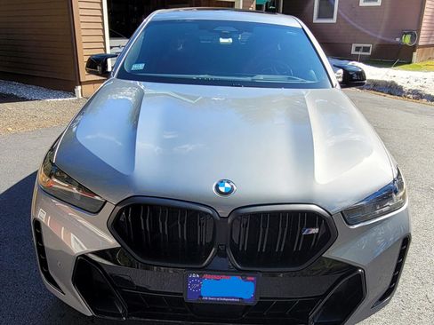 Used 2025 BMW X6 M60i image 10