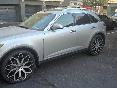 Used 2008 INFINITI FX45 AWD image 4