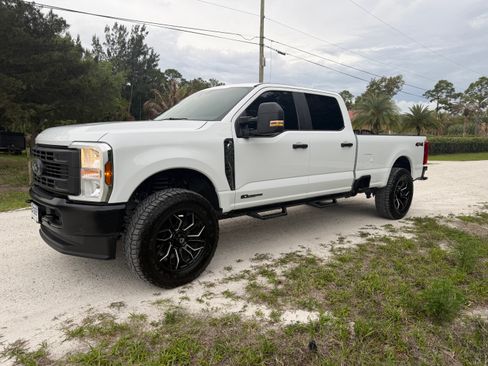 Used 2026 Ford F350 XL image 5