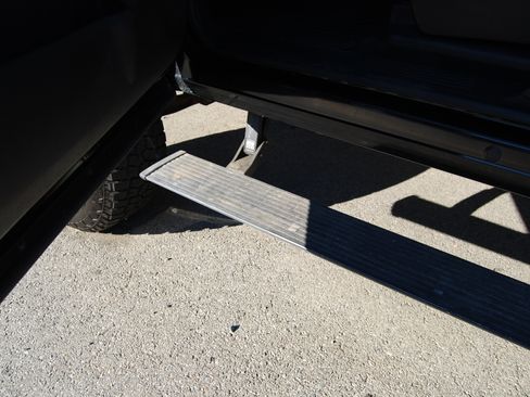 Used 2007 Chevrolet Silverado 1500 LTZ w/ Safety Package image 16