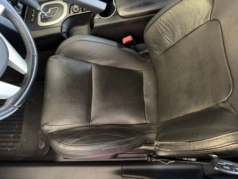 Used 2008 Pontiac G8 GT w/ Premium Package image 9