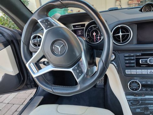 Used 2013 Mercedes-Benz SL 63 AMG image 12