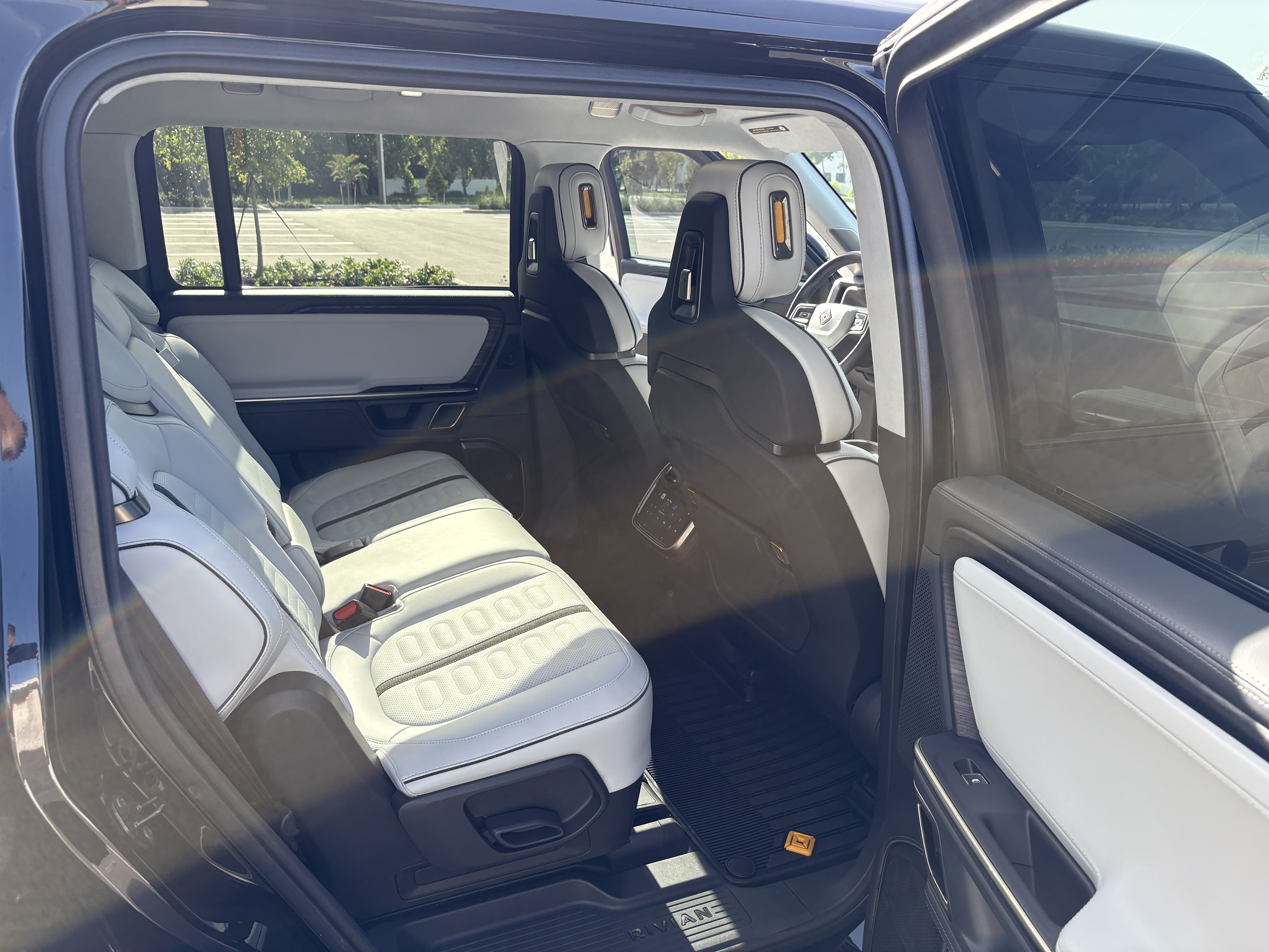 Used 2024 Rivian R1S Adventure Quad AWD/4WD image 13