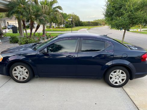 Used 2013 Dodge Avenger SE FWD image 6