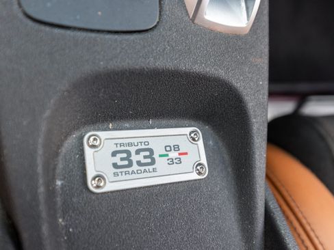 Used 2020 Alfa Romeo 4C Spider image 9